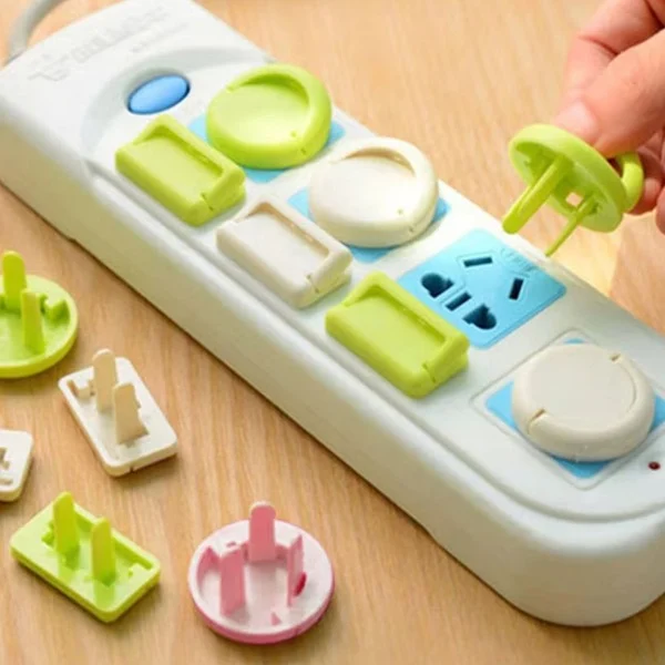 1527995_anti-electric-shock-plugs-protector-4-pcs-kids-safety-plug-two-hole-plug-protective-cover-kids-baby-